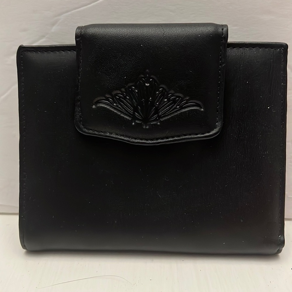 Buxton Leather Wallet Velvet Touch Cowhide Card Holder - Picture 8 of 8